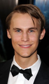 herec Rhys Wakefield