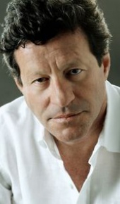 herec Joaquim de Almeida