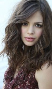 herec Conor Leslie