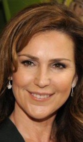 herec Peri Gilpin