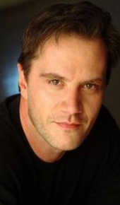 herec Tim DeKay