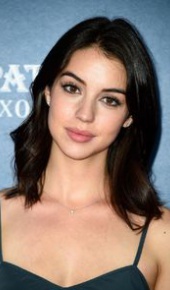 herec Adelaide Kane