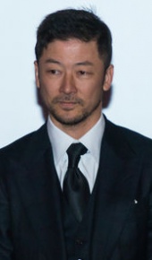 herec Asano Tadanobu