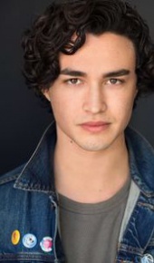 herec Gavin Leatherwood