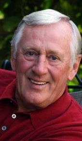 herec Len Cariou