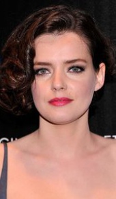 herec Roxane Mesquida