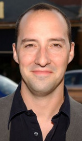 herec Tony Hale