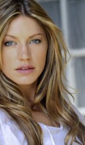 herec Jes Macallan