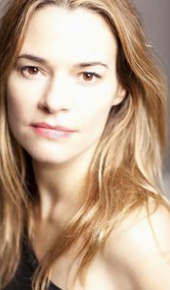 herec Leisha Hailey