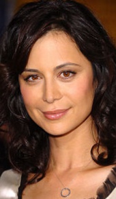 herec Catherine Bell