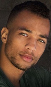 herec Kendrick Sampson