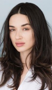 herec Crystal Reed