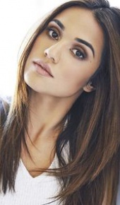 herec Summer Bishil