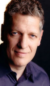 herec Clancy Brown