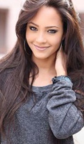 herec Tristin Mays