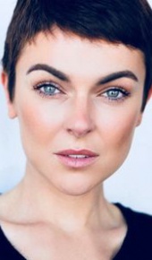 herec Serinda Swan