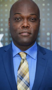 herec Peter Macon