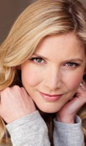 herec Lisa Faulkner