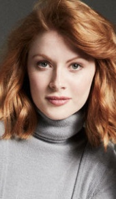 herec Emily Beecham