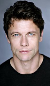 herec Leon Ockenden