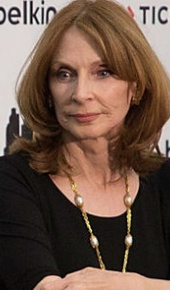 herec Gates McFadden