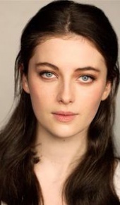 herec Millie Brady