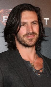 herec Eoin Macken