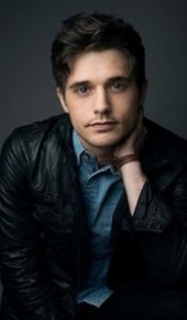 herec Andy Mientus