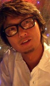 herec Shinji Kawada