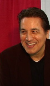 herec Robert Beltran