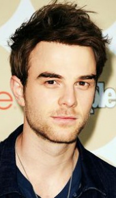 herec Nathaniel Buzolic