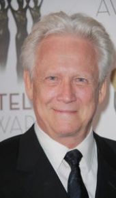 herec Bruce Davison