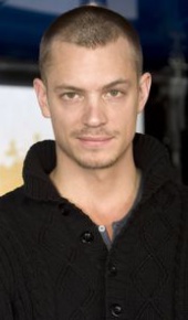 herec Joel Kinnaman