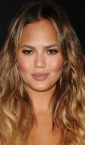 herec Chrissy Teigen