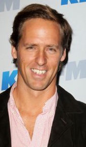 herec Nat Faxon