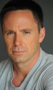 herec William deVry