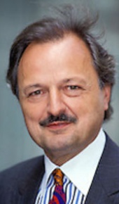 herec Peter Bowles