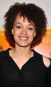 herec Britne Oldford