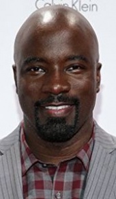 herec Mike Colter