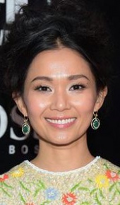 herec Hong Chau