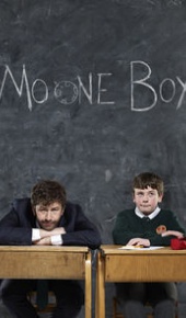 seriál Moone Boy